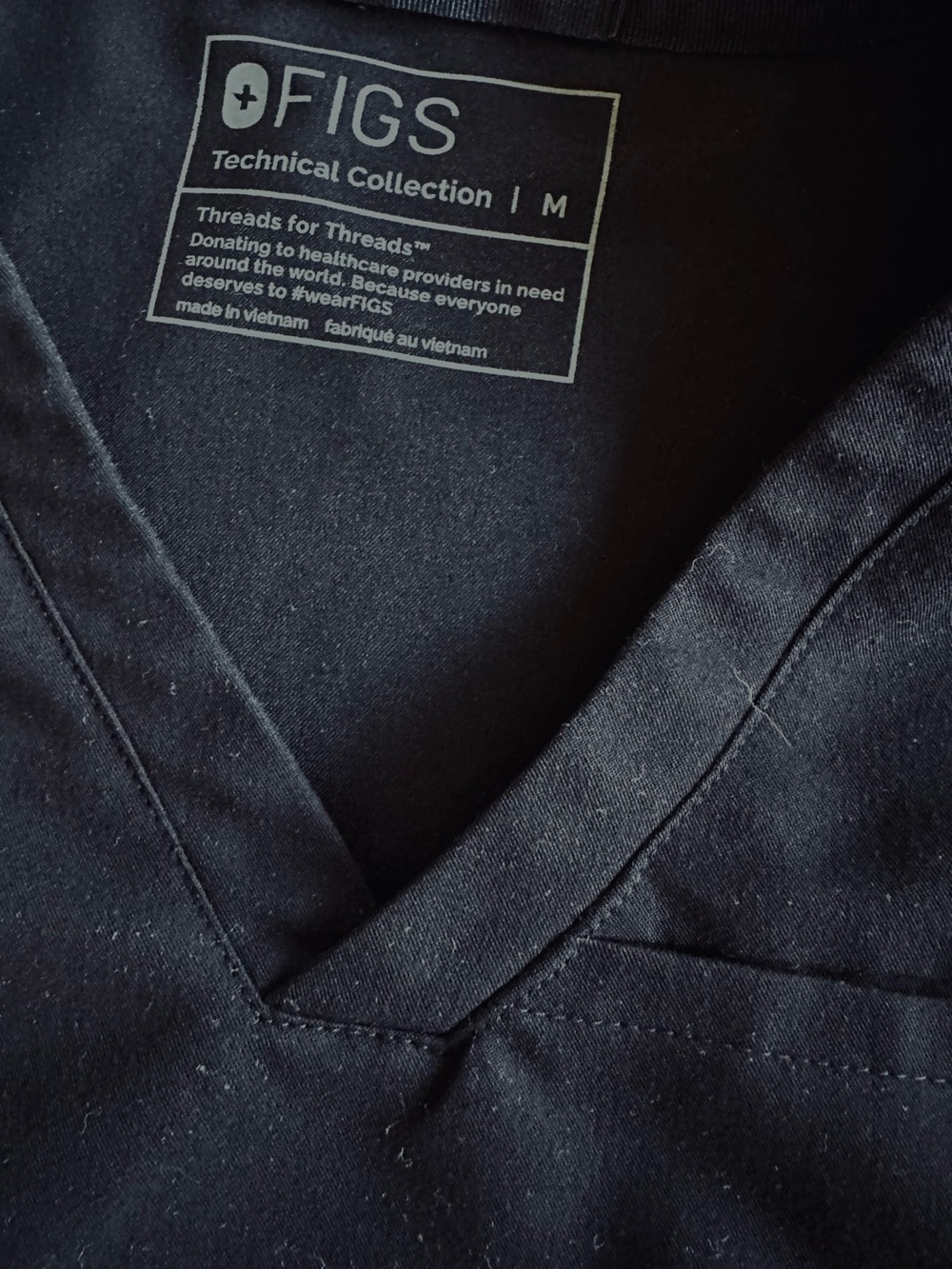 Figs Technical Collection V-Neck Scrub Top in Black